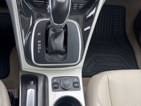 Used 2014 Ford C-MAX Energi SEL w/ Equipment Group 303A image 13