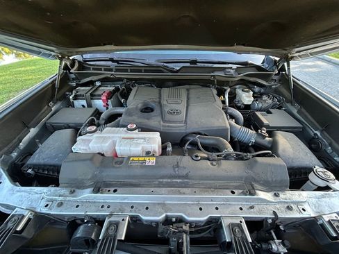 Used 2025 Toyota Tundra SR5 w/ SR5 Convenience Package image 11