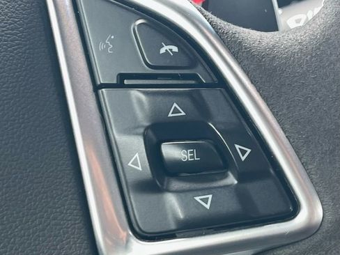 Used 2018 Chevrolet Camaro SS image 23
