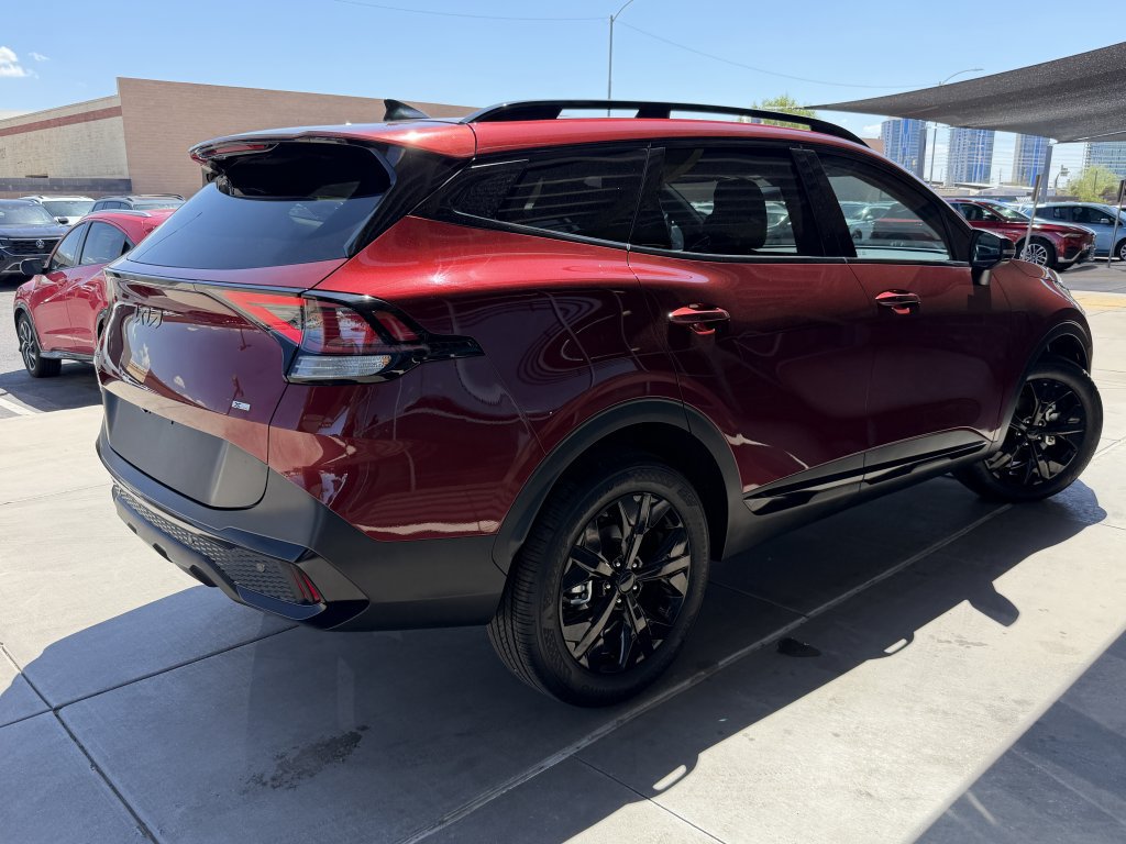 Used 2025 Kia Sportage X-Line w/ Premium Package AWD/4WD image 4