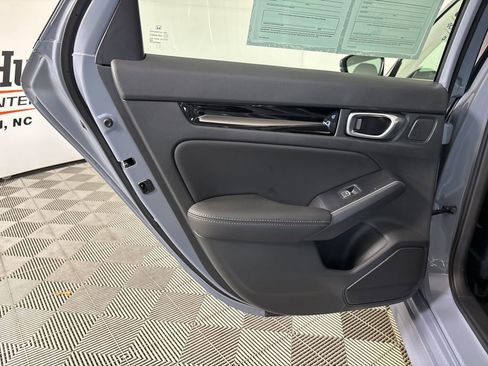Used 2024 Honda Civic Touring image 20
