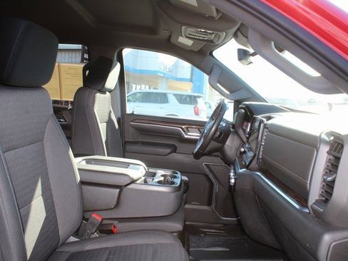 Used 2022 GMC Sierra 1500 Elevation w/ X31 Off-Road Package image 13