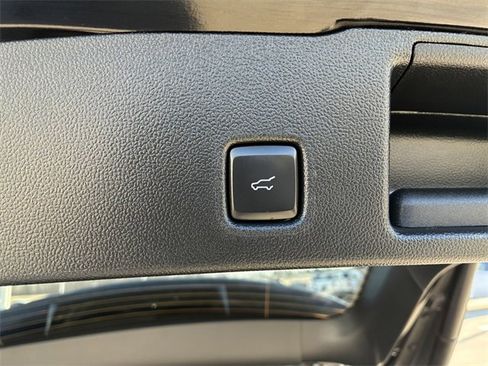 Used 2022 Ford Escape SE w/ Convenience Package image 14