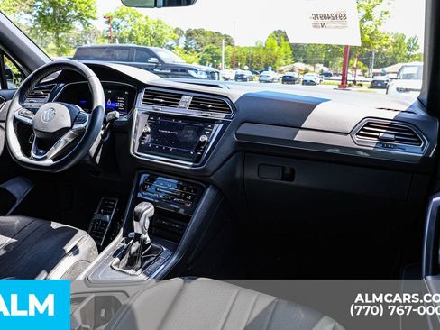 Used 2023 Volkswagen Tiguan SE R-Line FWD image 29