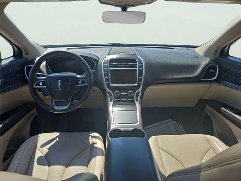 Used 2019 Lincoln Nautilus Reserve AWD/4WD image 16