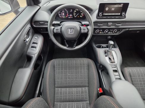 Used 2024 Honda HR-V Sport image 13