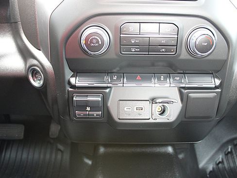 Used 2025 Chevrolet Silverado 2500 W/T RWD image 22