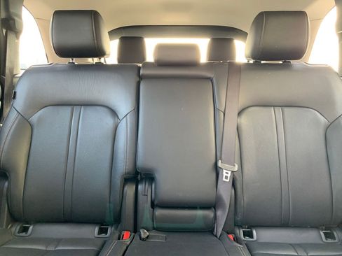 Used 2025 MAZDA CX-90 3.3 Turbo w/ Preferred Package image 41