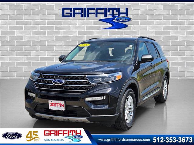 Certified 2024 Ford Explorer XLT w/ Equipment Group 202A RWD image 1