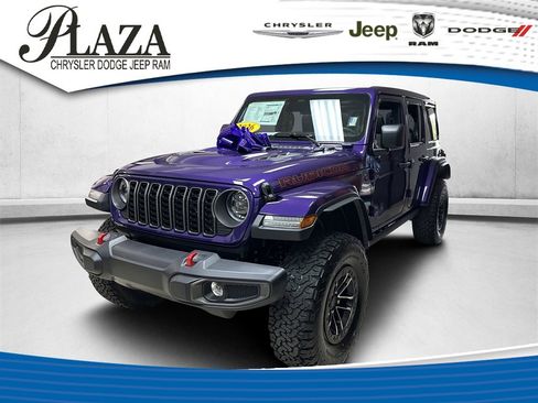 New 2026 Jeep Wrangler Unlimited Rubicon w/ Xtreme 35 Tire Package image 1