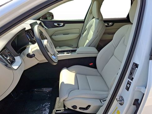 New 2026 Volvo XC60 B5 Ultra w/ Protection Package Premier image 13