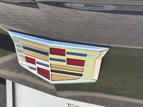 Certified 2023 Cadillac XT4 Premium Luxury FWD image 10