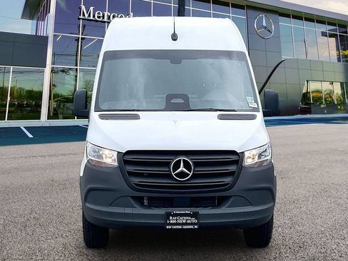 Used 2026 Mercedes-Benz Sprinter 2500 image 3