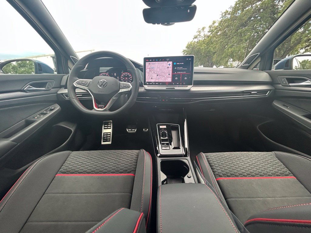 New 2026 Volkswagen GTI SE FWD image 8