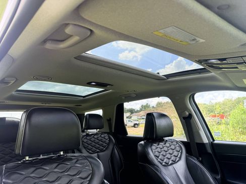 Used 2021 Hyundai Palisade Limited FWD image 10