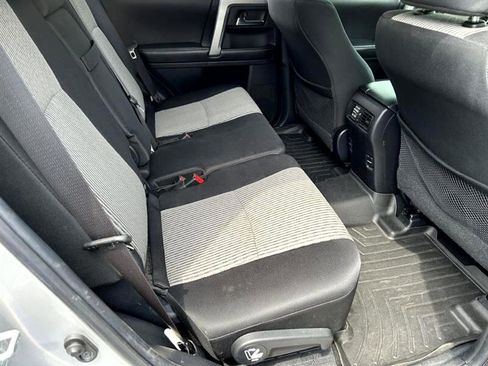 Used 2016 Toyota 4Runner SR5 image 16