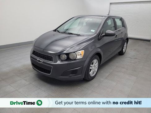 Used 2016 Chevrolet Sonic LT image 1
