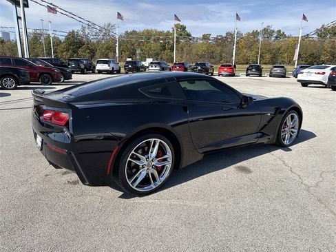 Used 2015 Chevrolet Corvette Stingray Coupe w/ 3LT Preferred Equipment Group image 5