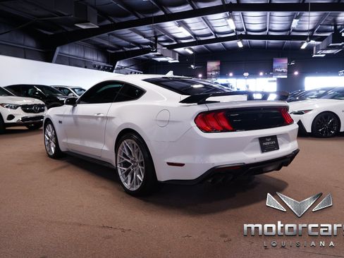 Used 2020 Ford Mustang GT w/ Equipment Group 301A RWD image 5