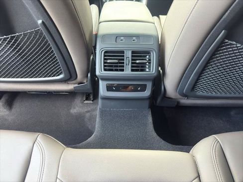 Certified 2025 Audi Q5 Prestige AWD/4WD image 32