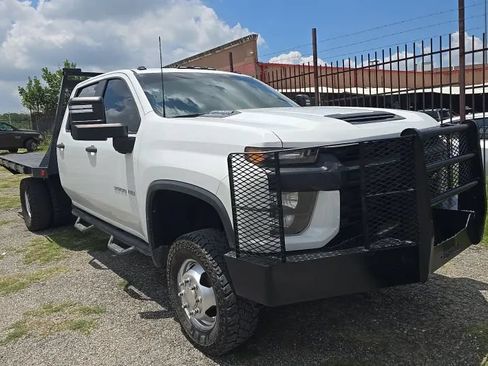 Used 2020 Chevrolet Silverado 3500 W/T w/ WT Convenience Package AWD/4WD image 4