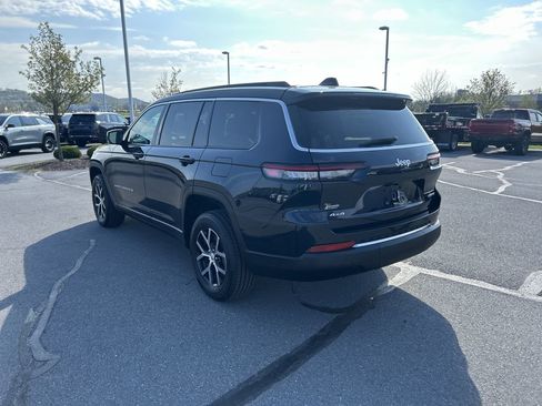 Used 2024 Jeep Grand Cherokee L Limited image 5