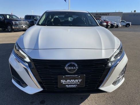 Used 2024 Nissan Altima 2.5 SV image 25