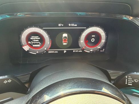 Used 2023 Nissan Pathfinder Platinum FWD image 31