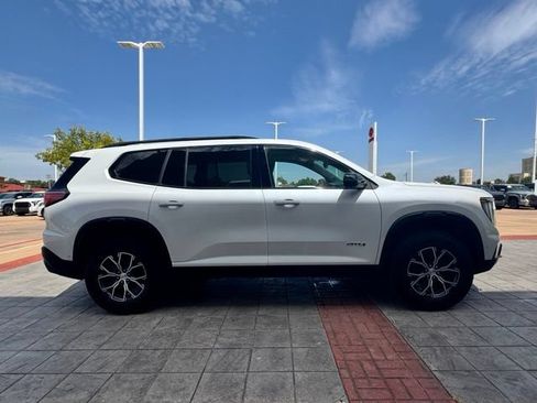 Used 2024 GMC Acadia AT4 w/ Super Cruise Package AWD/4WD image 7
