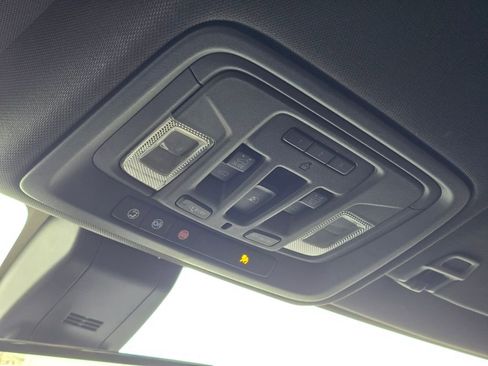 Used 2020 GMC Sierra 1500 AT4 w/ AT4 Carbonpro Edition image 36