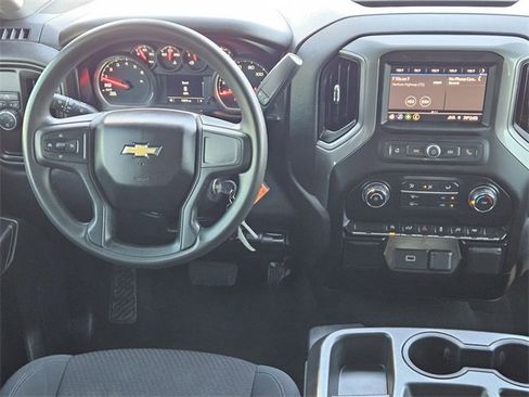 Used 2020 Chevrolet Silverado 1500 Custom w/ Custom Value Package image 25