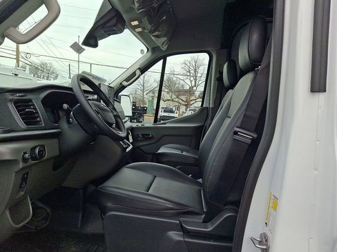 New 2026 Ford Transit 250 148 Medium Roof Extended AWD w/ Load Area Protection Package image 9