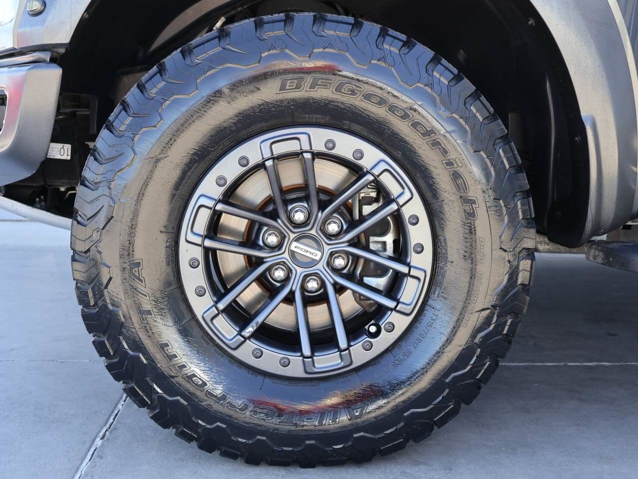 Used 2020 Ford F150 Raptor w/ Equipment Group 802A Luxury AWD/4WD image 6