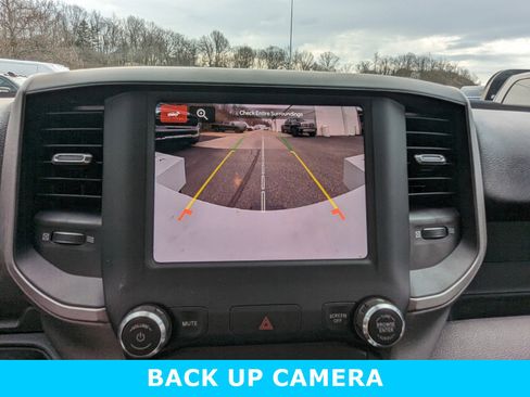 New 2024 RAM 3500 Tradesman w/ Chrome Appearance Group image 16