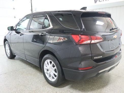 Used 2022 Chevrolet Equinox LT AWD/4WD image 3