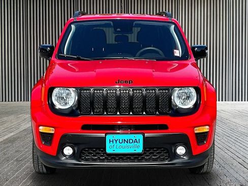 Used 2023 Jeep Renegade Altitude AWD/4WD image 4