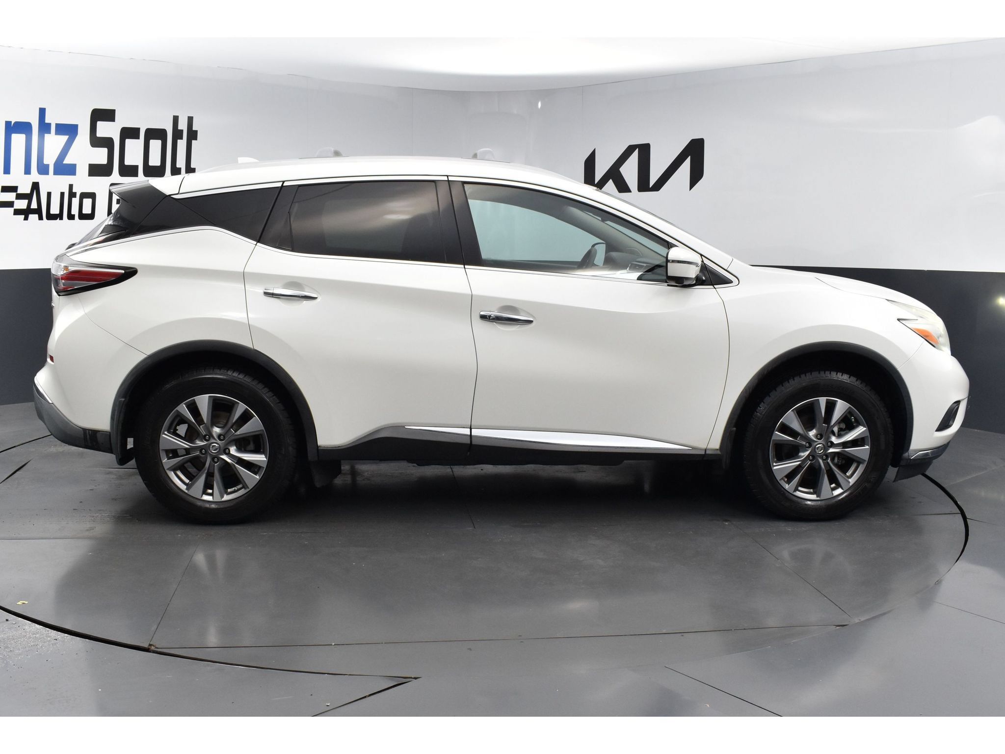 Used 2017 Nissan Murano SL AWD/4WD image 6