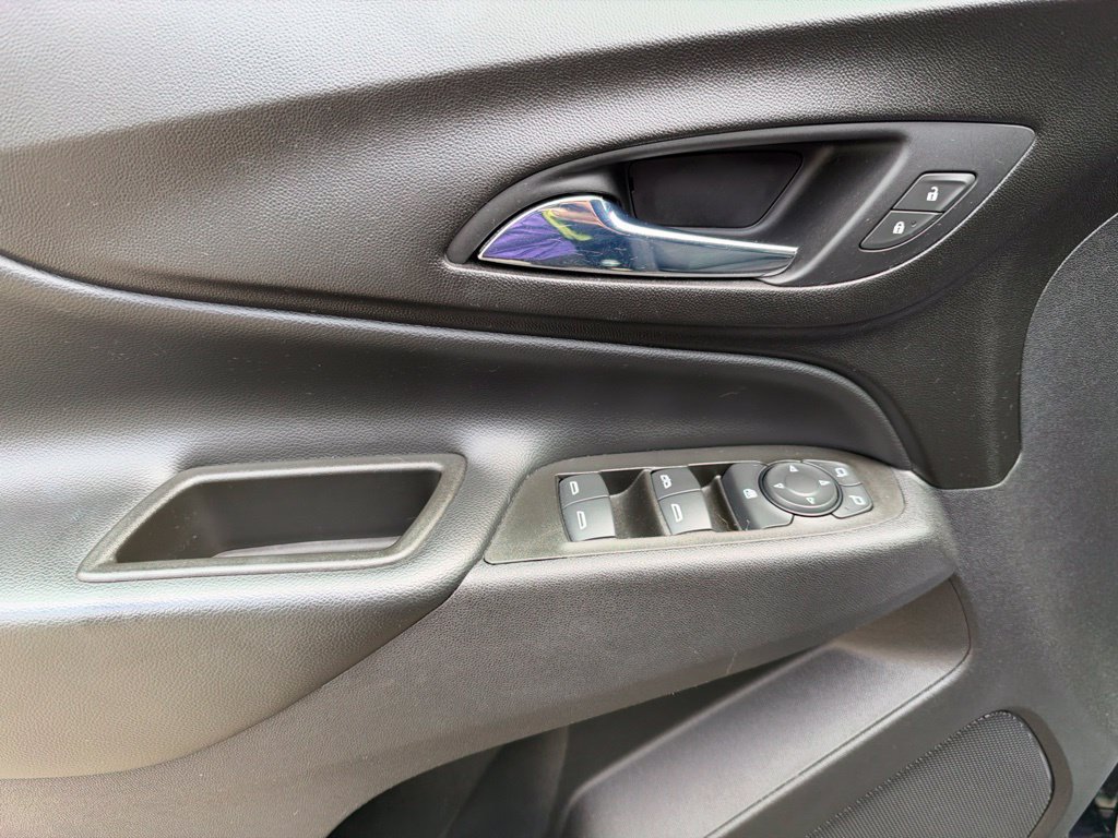 Used 2020 Chevrolet Equinox LT AWD/4WD image 13