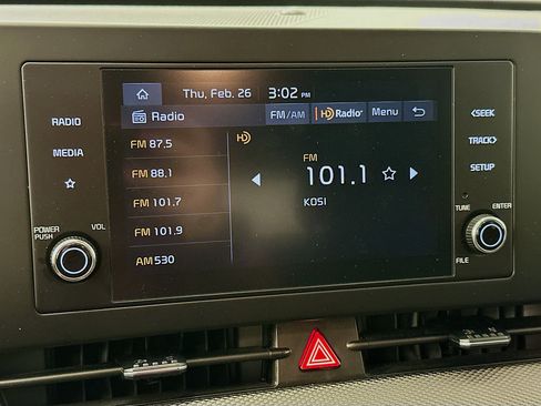 Used 2025 Kia Sportage LX image 21