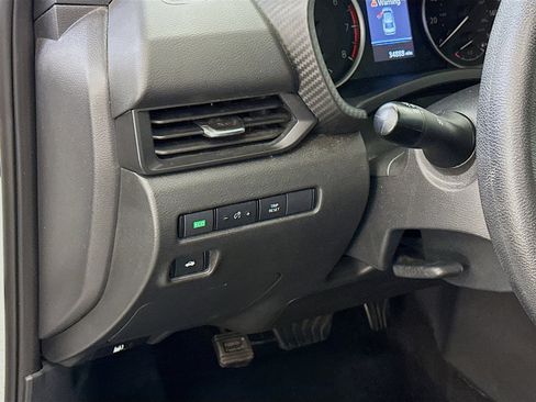 Used 2024 Nissan Sentra S image 17