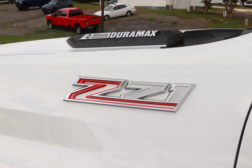Used 2026 Chevrolet Silverado 2500 LT AWD/4WD image 12