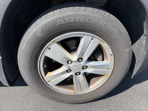 Used 2019 Chevrolet Trax LS w/ Tint and Cruise Package FWD image 2
