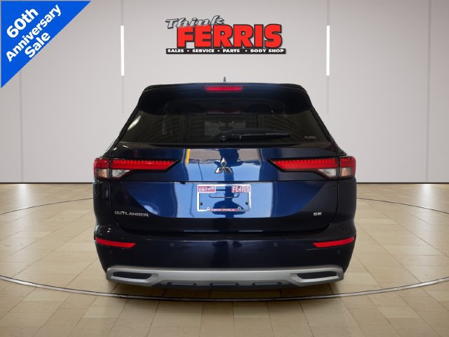 Used 2024 Mitsubishi Outlander SE AWD/4WD image 6