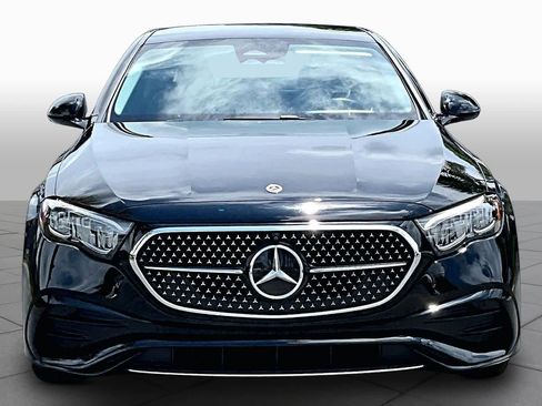 Used 2025 Mercedes-Benz E 350 Sedan image 4