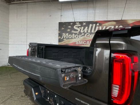 Used 2019 GMC Sierra 1500 Denali w/ Denali Ultimate Package image 30