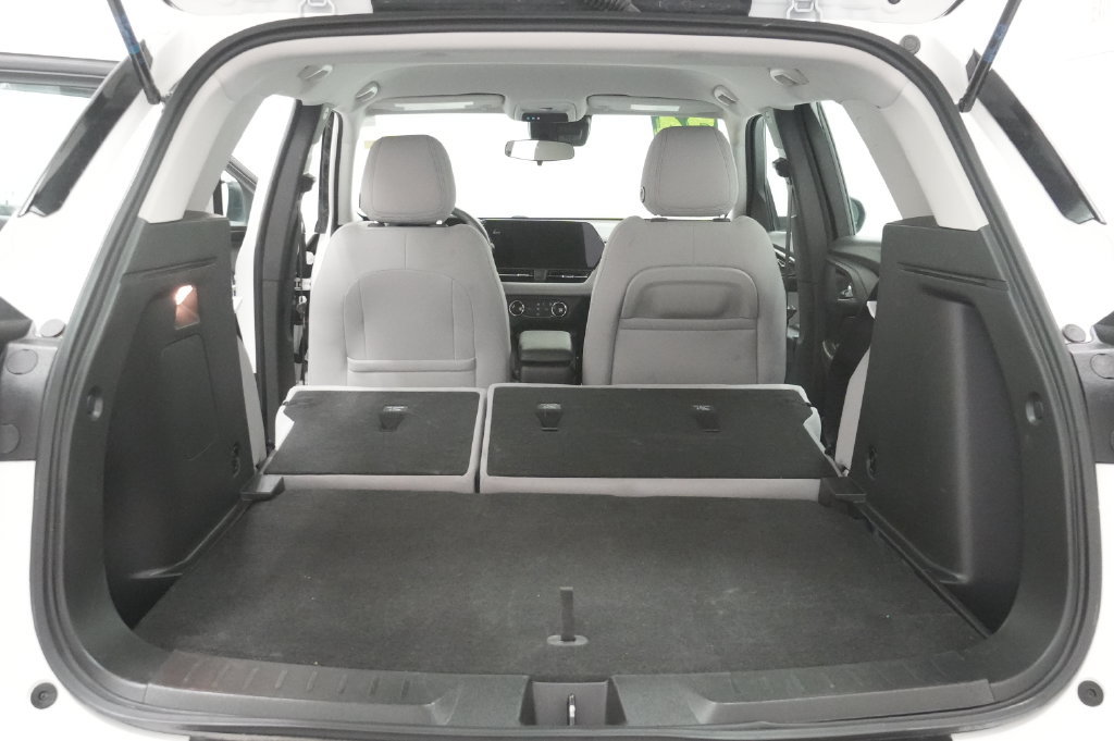 Used 2024 Chevrolet TrailBlazer LS FWD image 19