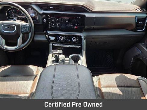 Used 2025 GMC Sierra 1500 Denali AWD/4WD image 15