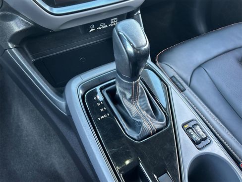 Used 2025 Subaru Crosstrek 2.5i Limited w/ Popular Package #3A image 26