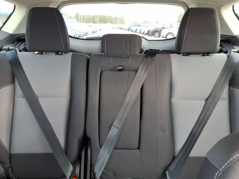 Used 2019 Ford Escape SE image 17