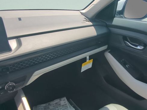 New 2026 Honda Accord LX image 31